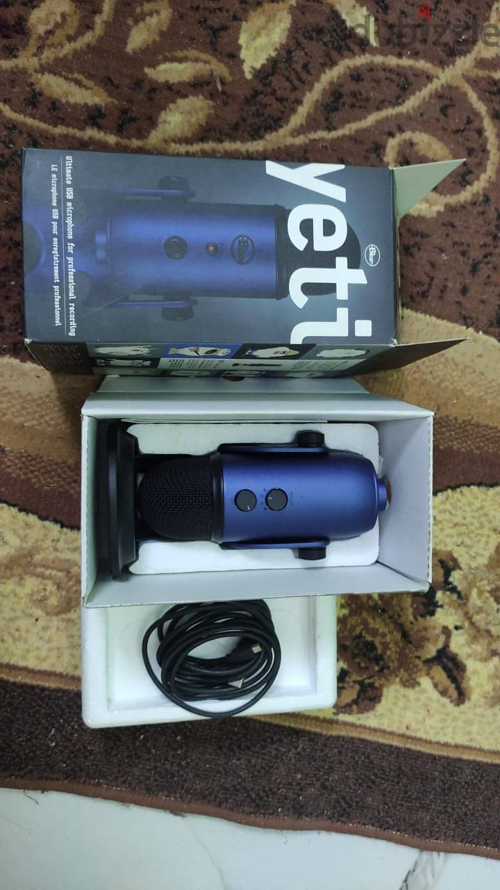 مايك بلو يتي الأصلي التقيل بحالة الزيرو استعمال اسابيع mic blue yeti 1