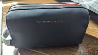 Original Tommy Hilfiger carry bag for men