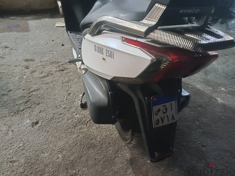 kymco  G-Dink 250i 5