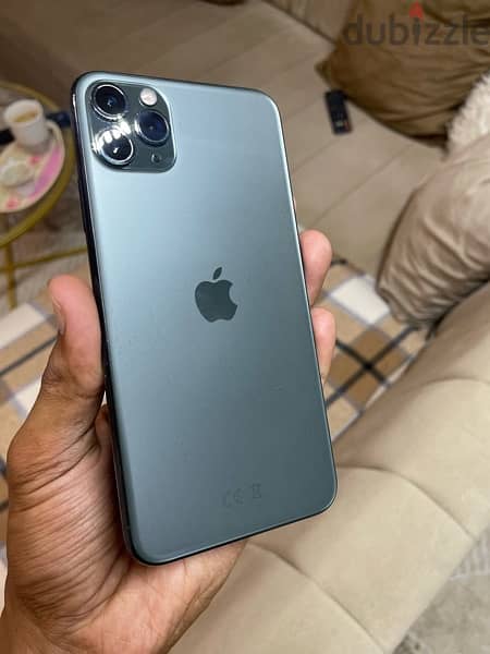 iPhone 11 Pro Max 4