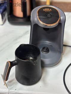 coffee machine OKKA بحاله ممتازه بالعلبه بتاعتها مكينه قهوه اوكا