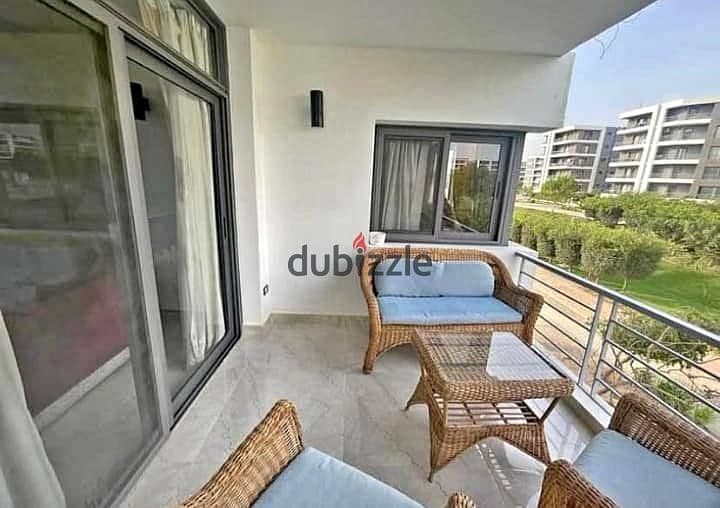 A thousand dollar traders 800 the Taj City apartment with the highest return on investment due to its outstanding location in front of Cairo Airport 0