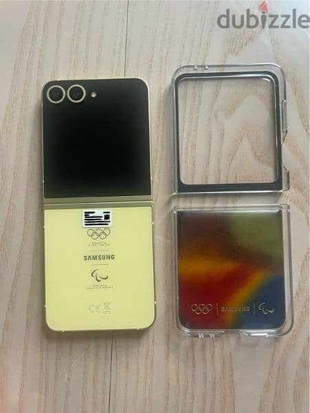 Samsung Z Flip 6 ( Olympic Edition) - Used like new 2