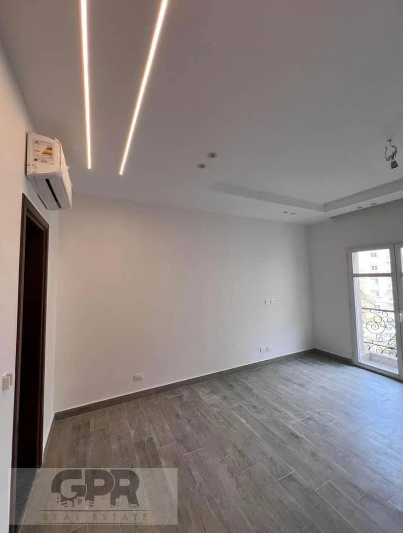 Apartment For Sale In Hyde Park In Fifth Settlement - شقة للبيع في هايد بارك التجمع الخامس على شارع التسعين مباشرة 4