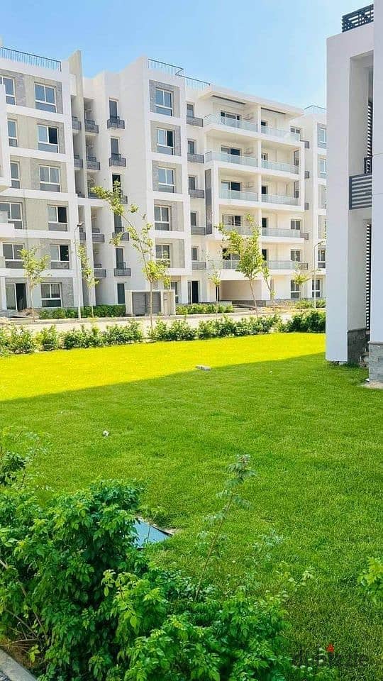 شقة للبيع استلام فورى غرفتين فى القاهرة الجديدة قسط ع 6 سنين بكمبوند بيتا جرينز beta greens mostakbal city 4