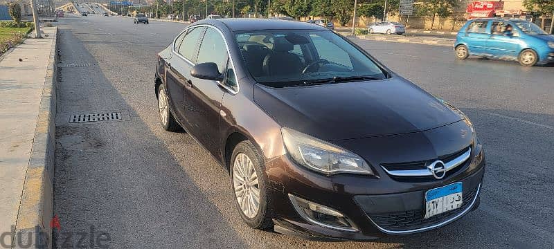 Opel Astra 2015 1