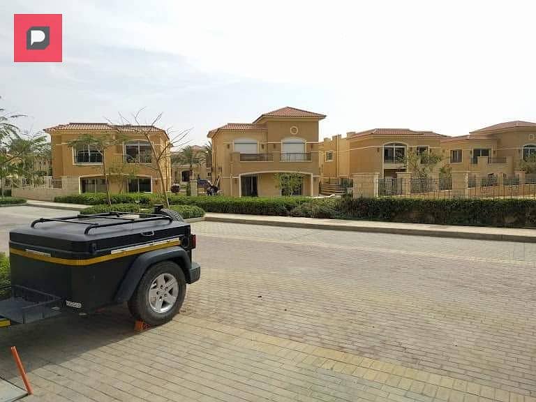 Townhouse corner villa for sale in New Cairo, Telal East Sur Compound in Sur with Mountain View and Palm Hills, in installments over 8 years with a 5% 2