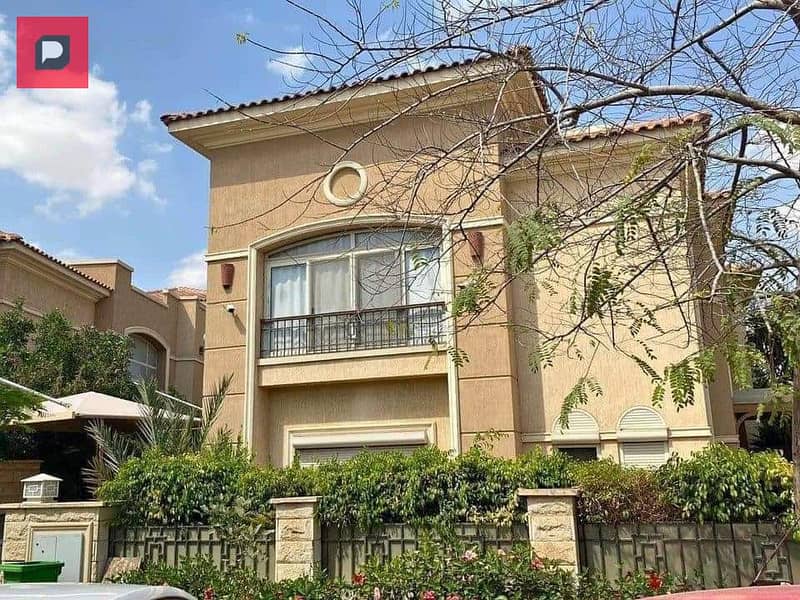 Townhouse corner villa for sale in New Cairo, Telal East Sur Compound in Sur with Mountain View and Palm Hills, in installments over 8 years with a 5% 3