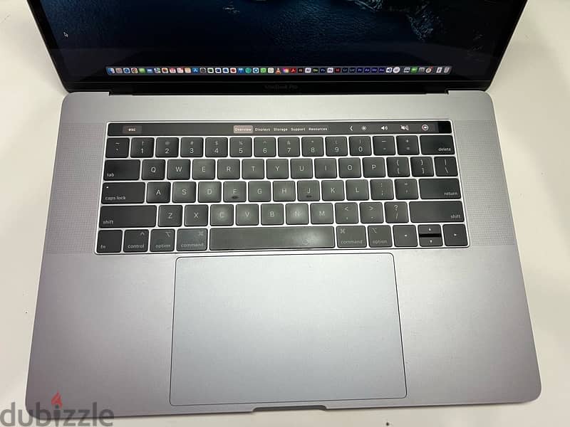 Macbook Pro 2019 15” core i7 6