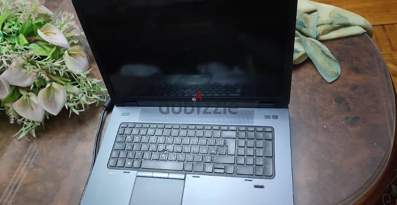 HP ZBook 0