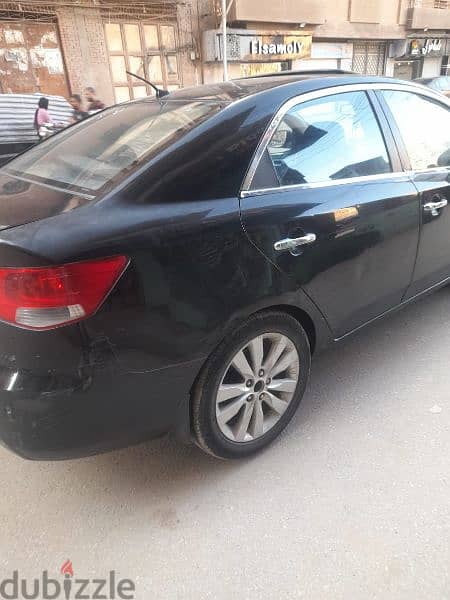 Kia Cerato 2010 3