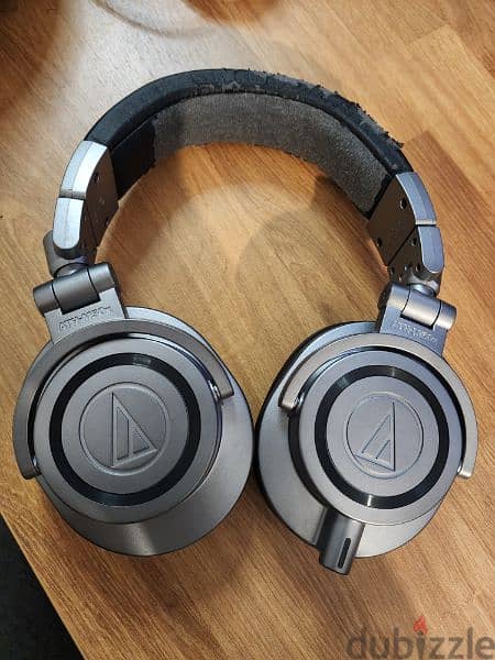 Audio technica ATH m50x 0