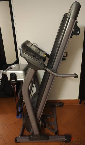 Very Good light use condition used Treadmill 2