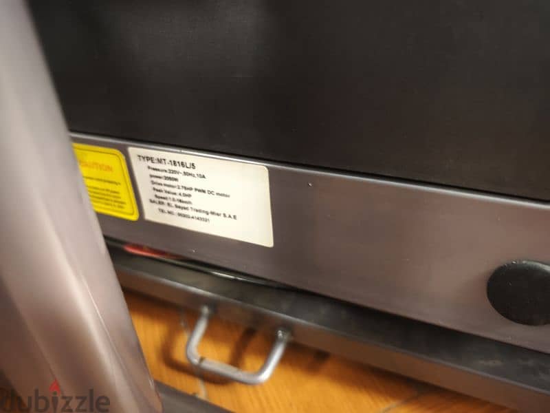 Very Good light use condition used Treadmill 4