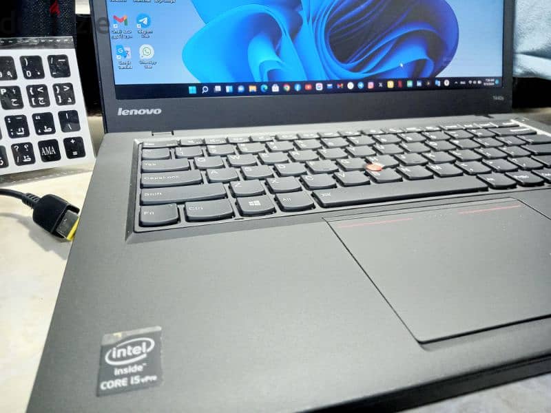 اللاب كالجديد لم يستخدم وبضمان سنه كامله Lenovo Thinkpad SSD 256 3