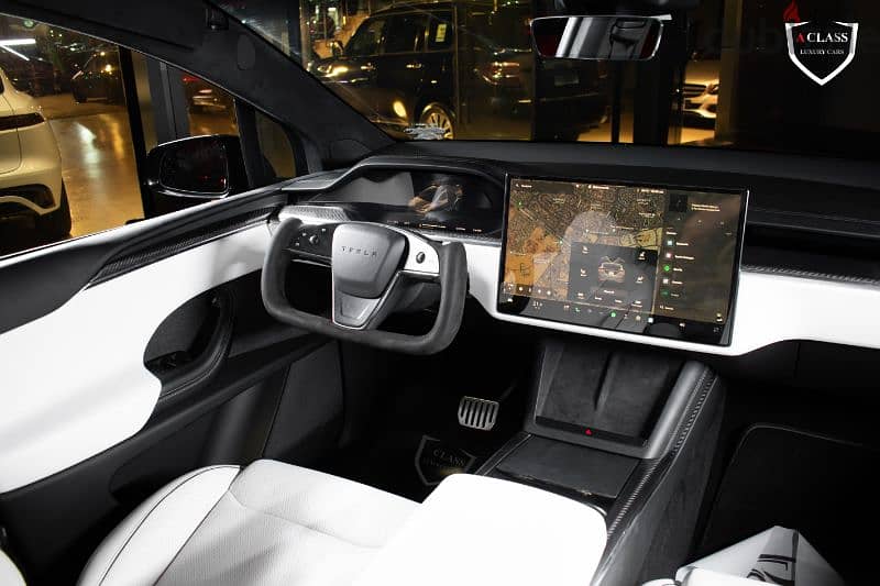 Tesla Model X 2023 7