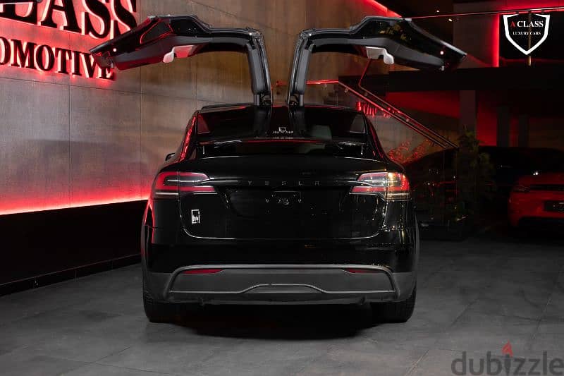 Tesla Model X 2023 14