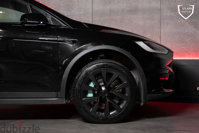 Tesla Model X 2023 16