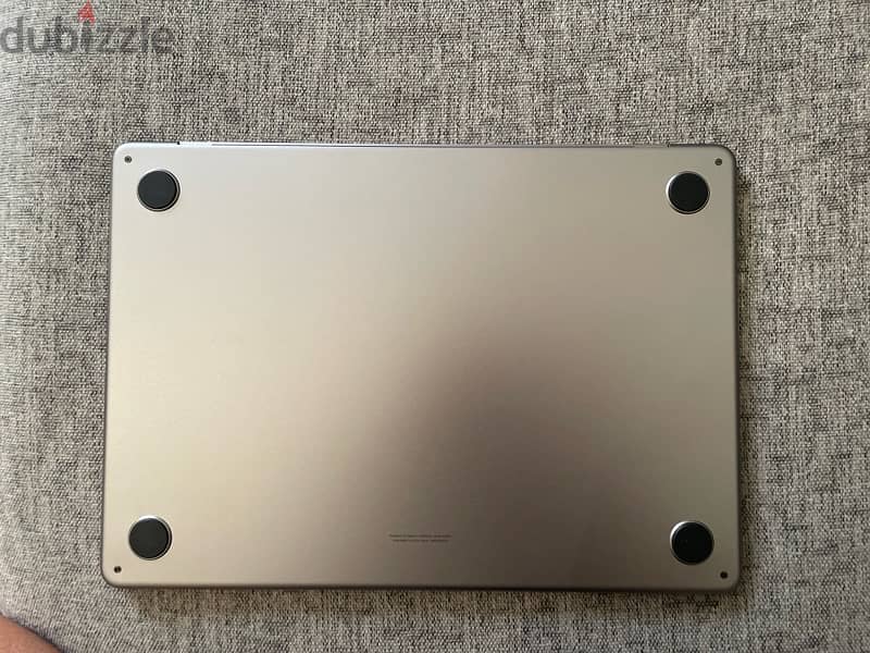 MacBook Air M2 7