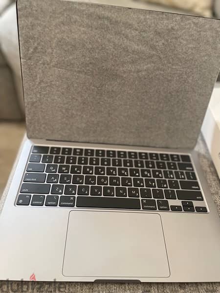 MacBook Air M2 8