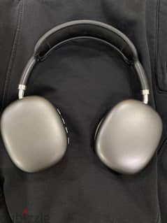 p9 headphones