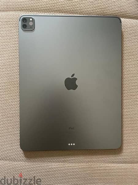 iPad Pro m1 2022 256 12.9  WiFi Only 1