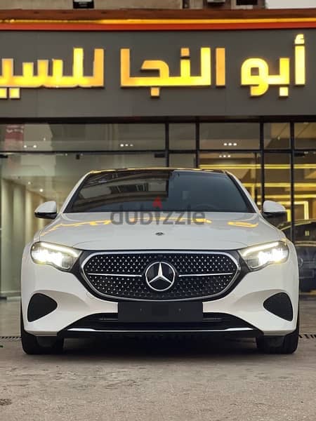 Mercedes Benz E200 AMG 2024 3