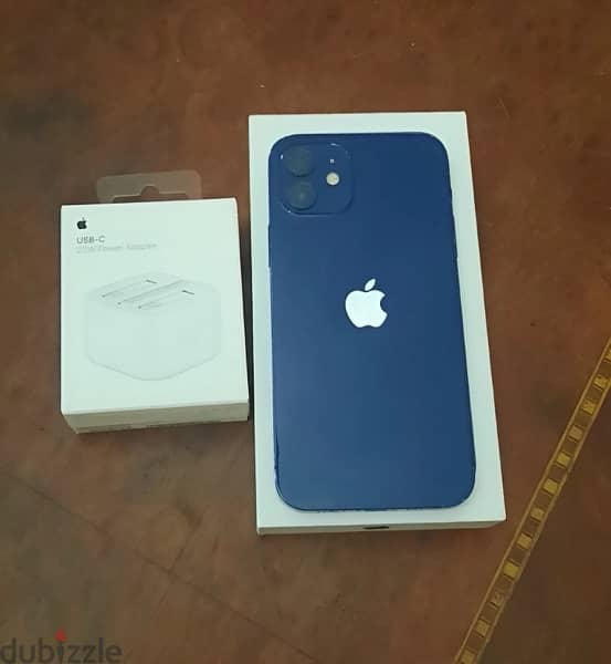 iphone 12 with the box ايفون ١٢ بالعلبة 2