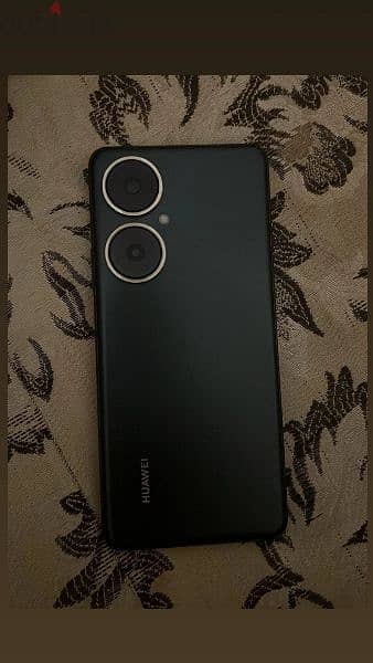 Huawei Nova 11i used + warenty 1