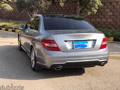 Mercedes-Benz C350 2012 0