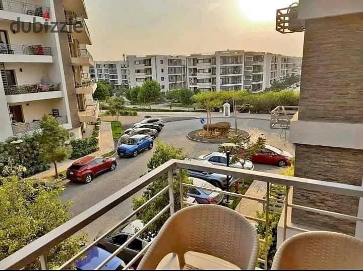 Nasr City, two minutes from Taj City Compound, directly in front of Cairo Airport, three-room apartment for sale, open view 3