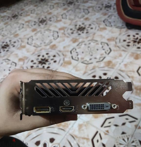 جهاز كمبيوتر للبيع pc 2