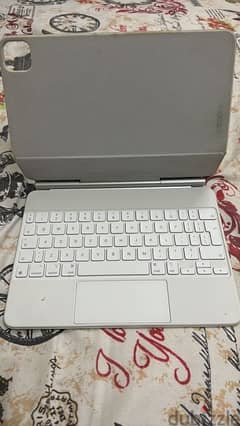 apple magic keyboard for iPad Pro 11 inch 0