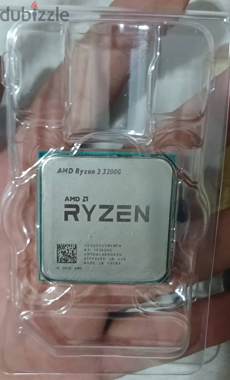 AMD Ryzen 3 3200G with Vega 8 Graphics 3