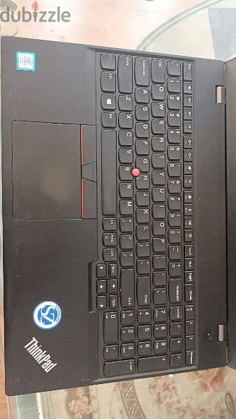 Lenovo t570
core I 7
Gen 7
Ram 8
Hard 256 SSD
15.6 inch 9