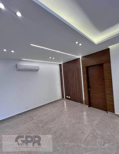 شقة للبيع في هايد بارك التجمع الخامس- Hyde Park على شارع التسعين مباشر - Apartment For Sale in Hyde Park IN Fifth settlement