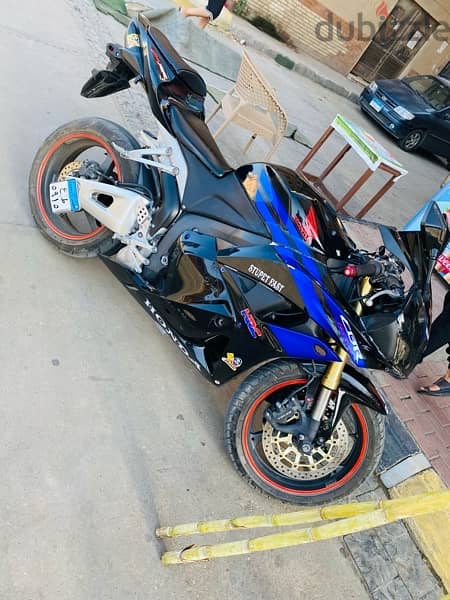 هوندا 600 RR  موديل 2012 1