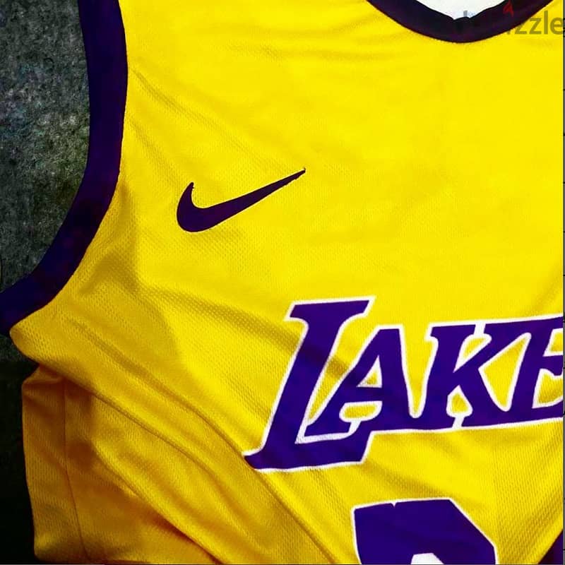 t-shirt lakers 0