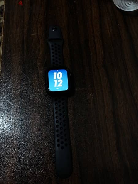 apple Watch series 6 44mm nike edition 0