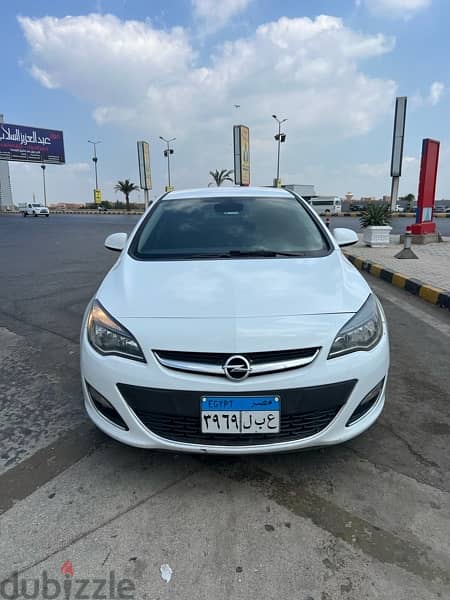 Opel Astra 2013 1