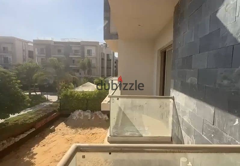 Apartment For sale,200m in New Cairo - Galleria moon valley 6