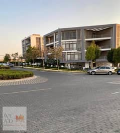 Own your villa in Taj City Compound, a distinctive townhouse, middle division, 155 m, with a direct view, with a down payment of 800 thousand and inst 0