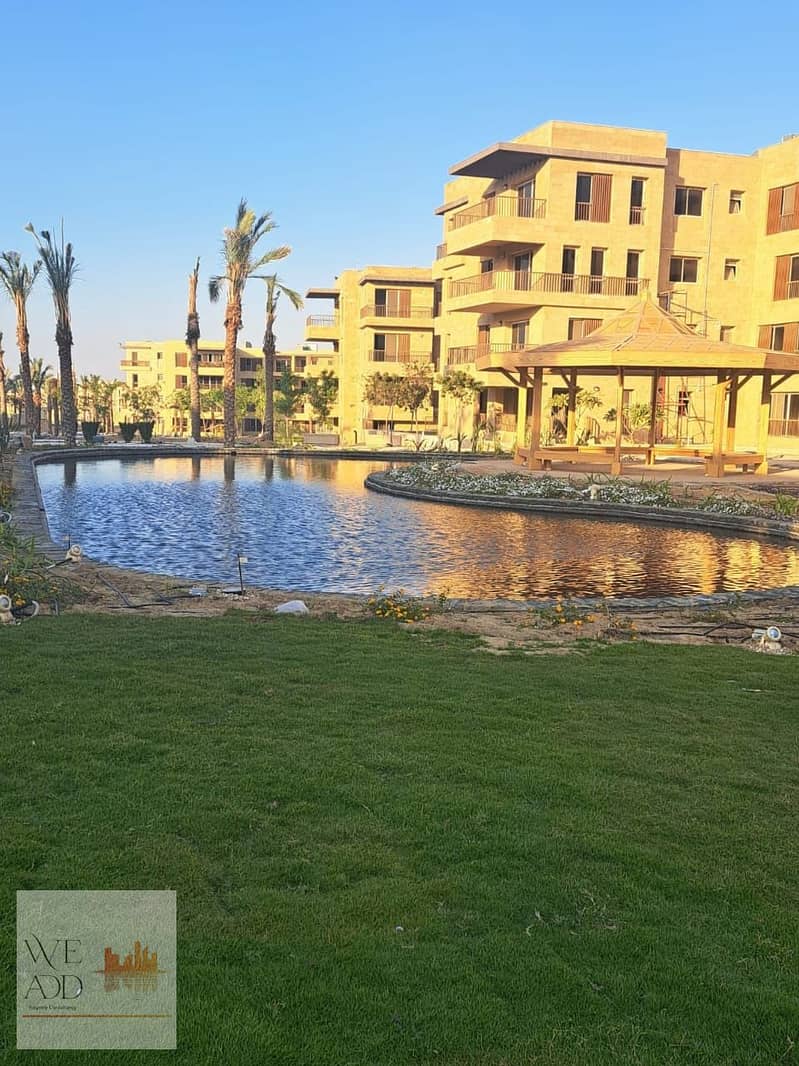 بنتهاوس على فيو لاند سكيب و lake مساحة كبيرة 225م برووف خاص 77م بكمبوند تاج سيتي Taj City بالقاهرة الجديدة أمام مطار القاهرة بمقدم 10% على 6 شهور بالت 19