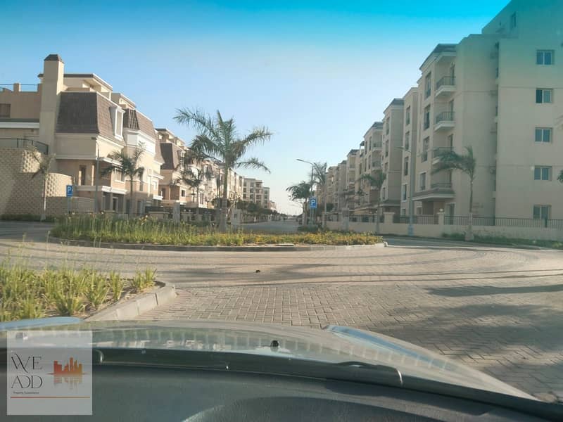 Corner townhouse villa 212 m 4 floors different and distinctive divisions at distinctive competitive prices for sale in Sarai Compound next to Madinat 17