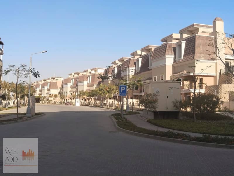 Corner townhouse villa 212 m 4 floors different and distinctive divisions at distinctive competitive prices for sale in Sarai Compound next to Madinat 20