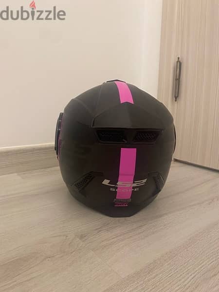 ls2 helmet 3