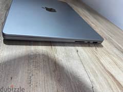 MacBook pro M2 pro