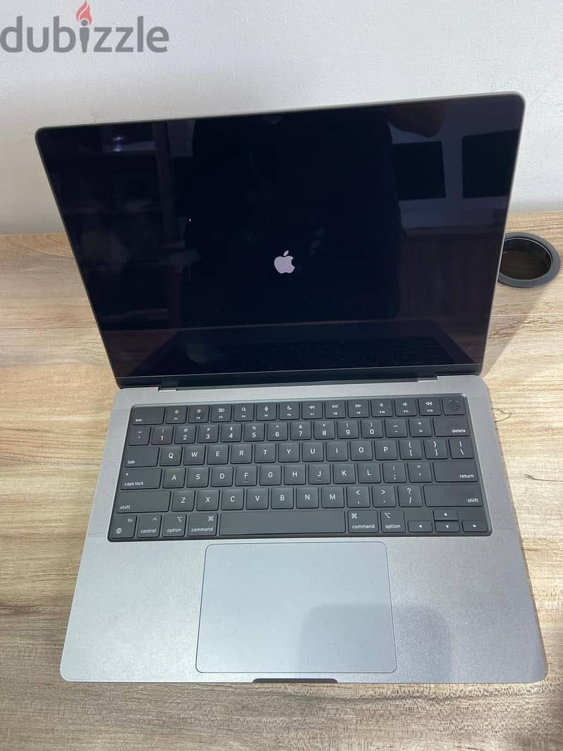 MacBook pro M2 pro 3