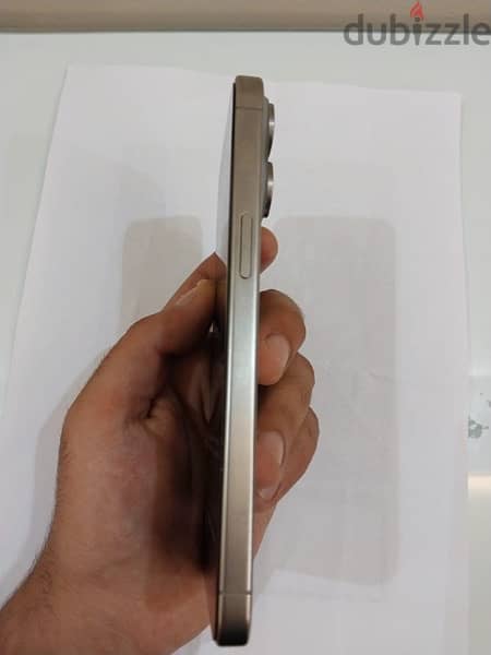 iphone 15 pro max 256 Natural titanium 2