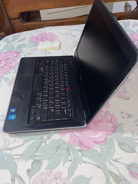 Dell Latitude E6440 Core i7 4th generation 8GB Ram كارتين شاشة 0